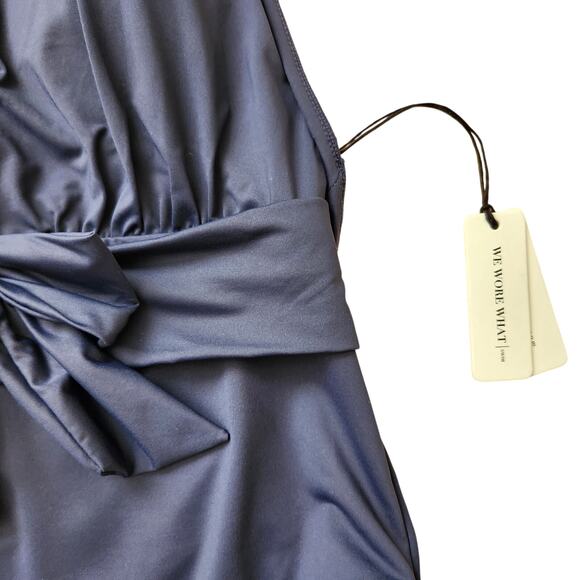 We Wore What Women Navy Blue Brooklyn Bow Halter One Piece Swimsuit Size L - Picture 4 of 6